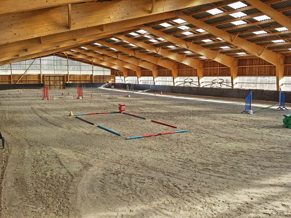 Manège couvert | Une équitation de qualité dans un cadre exceptionnel